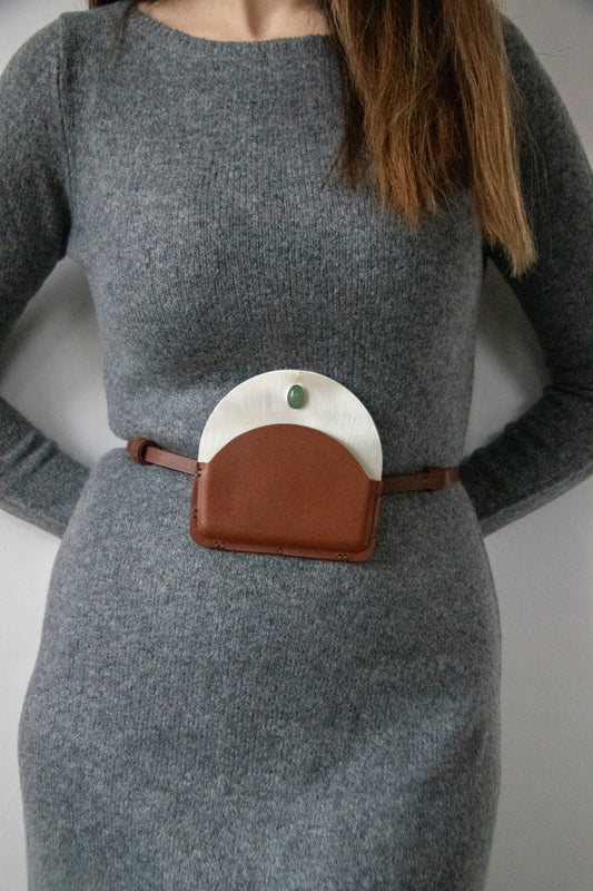 quartz pouch